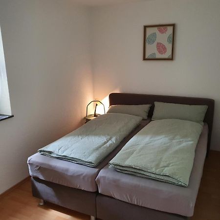 Fewo Kug Apartamento Mengen Exterior foto