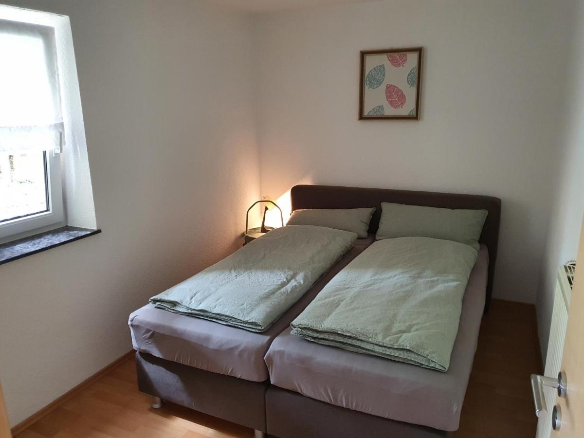 Fewo Kug Apartamento Mengen Exterior foto